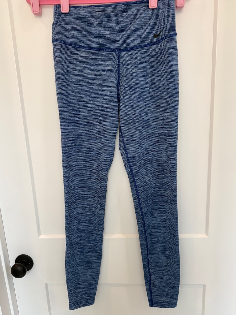 Like New Nike Legend Dri-Fit Women’s Leggings